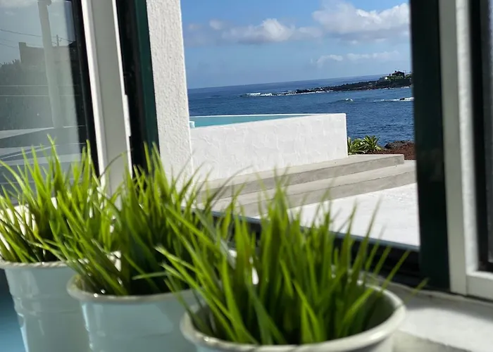 Ocean View Pico Villa